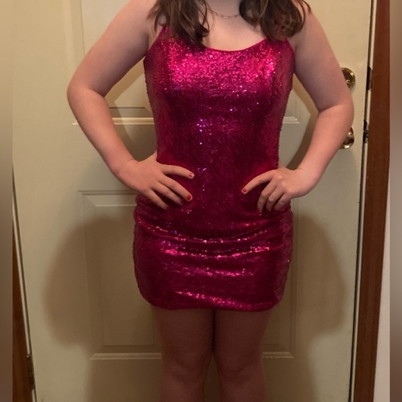 New Sequin Pink dress strappy back size 4 - Picture 4 of 5